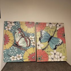 A Pair Of Butterflies Canvas Art