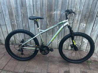 HUFFY EXTENT 26”