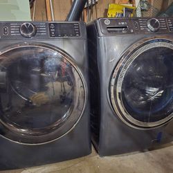 New GE Profile Washer & Gas Dryer