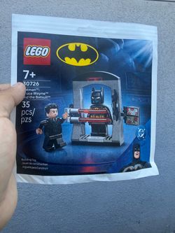Lego DC Batman : Bruce Wayne and the Batsuit 30726