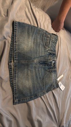 Hollister Skirt