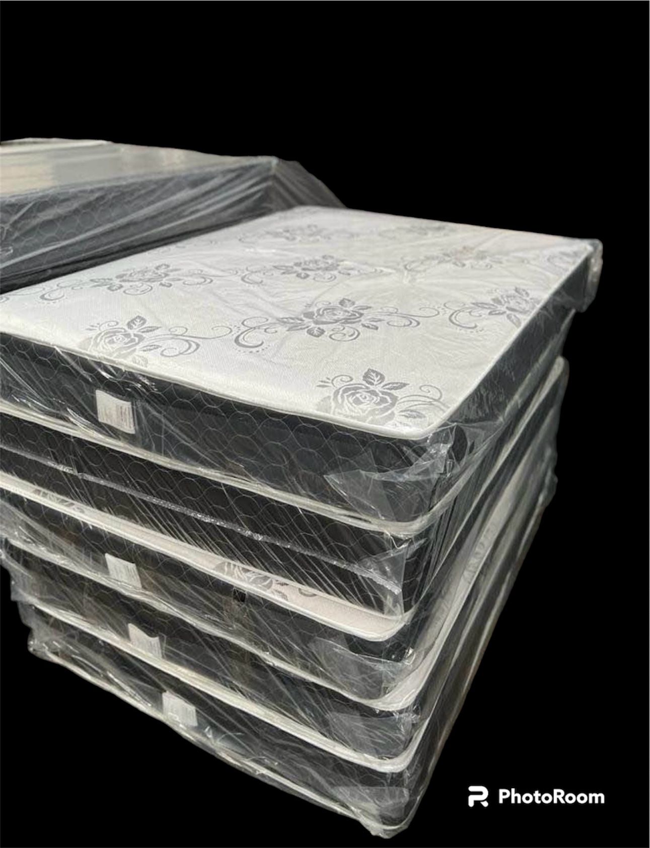 Queen Supreme Mattress And Boxspring!