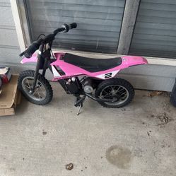 Razor Dirt Rocket MX125 Electric-Powered Dirt Bike  