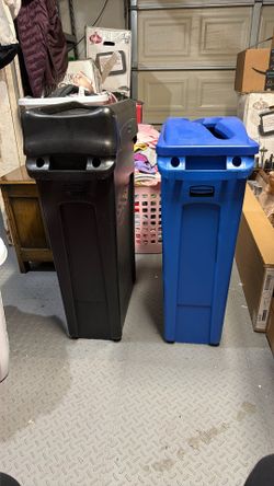 Rubbermaid Slim Jim Commercial Trash bins