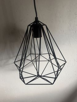 Hanging geometric light