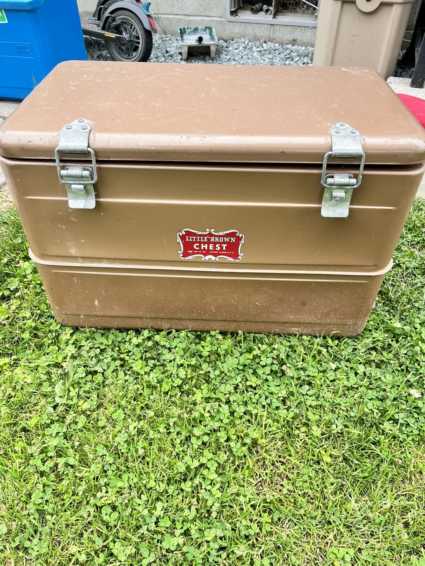 Vintage Cooler Chest