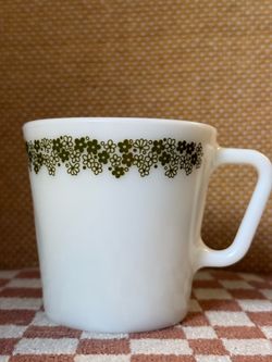 Vintage Pyrex “crazily daisy” coffee mugs