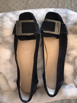 Like New Calvin Klein Women's Loafers Sz 7.5 Black Flats