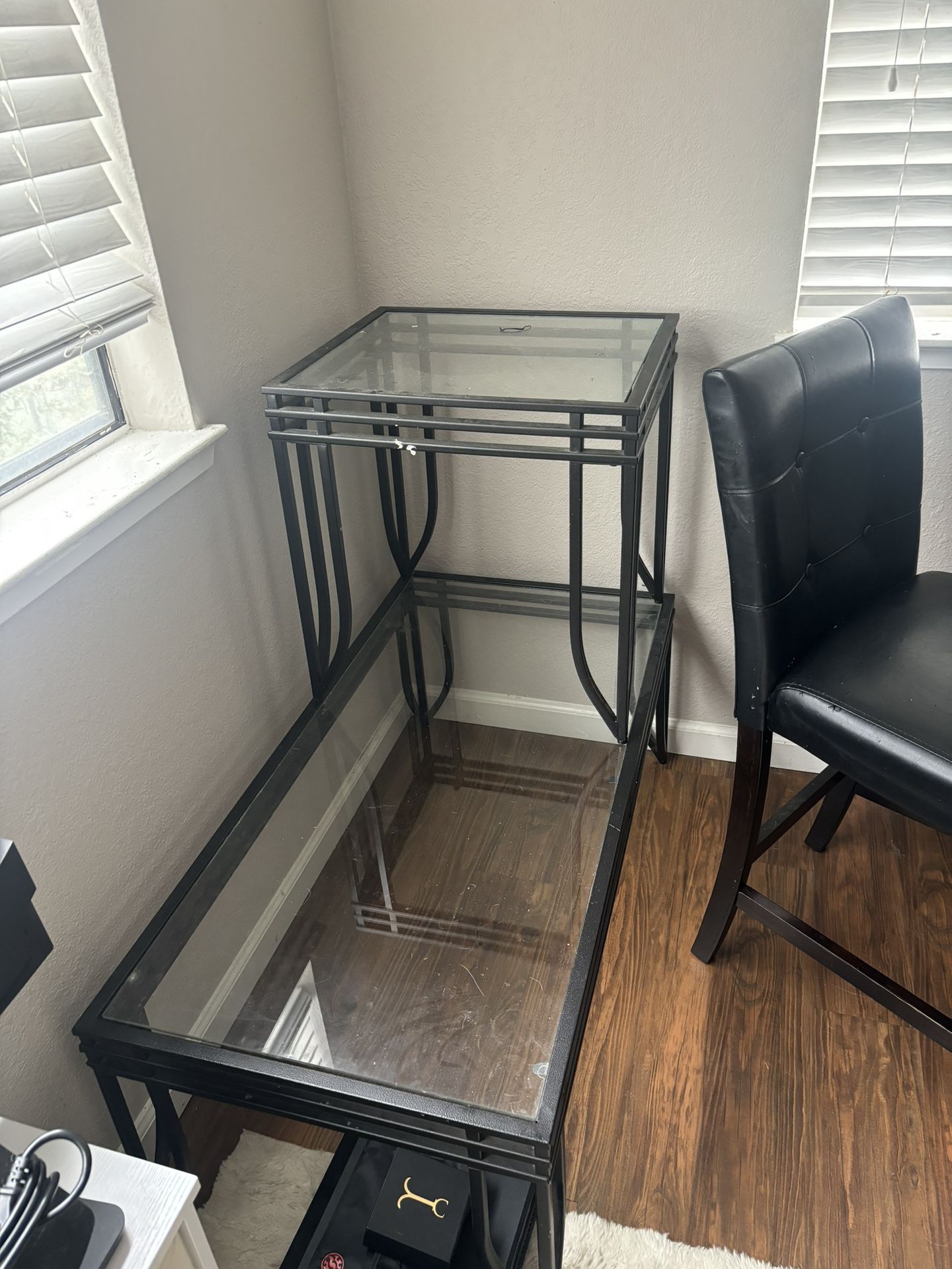 Coffee Table/ 2 Matching End Tables