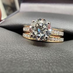 White Gold Diamond Ring Set