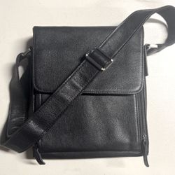 (New) Black Leather Crossbody Purse