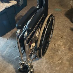 Foldable WheelChair