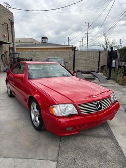 Mercedes Benz 500SL