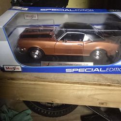Camaro Display Special Edition 