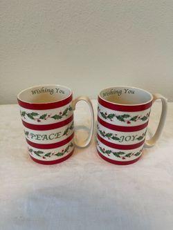 Lenox pair of Christmas mugs