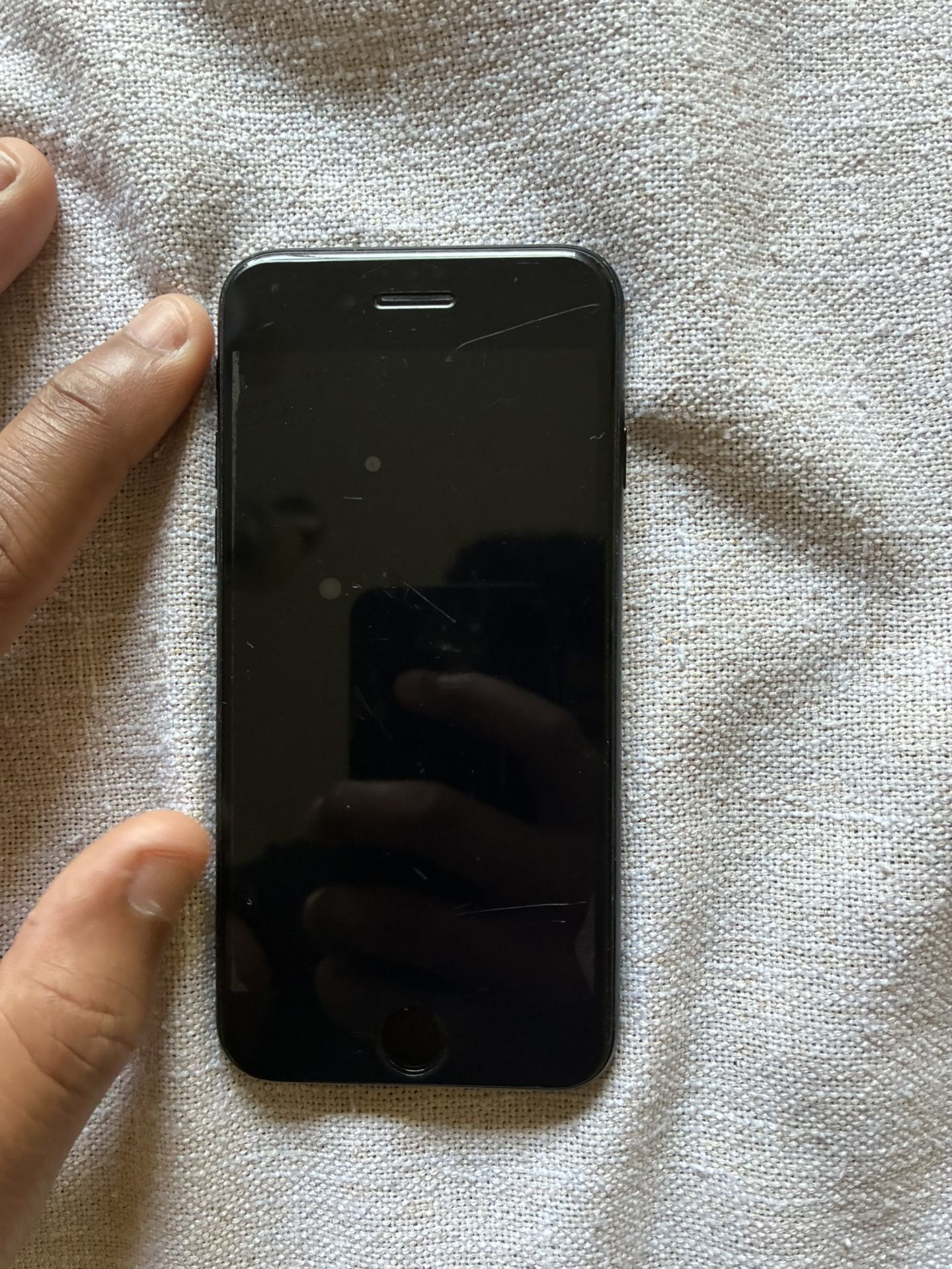 iPhone se 2020 Unlocked