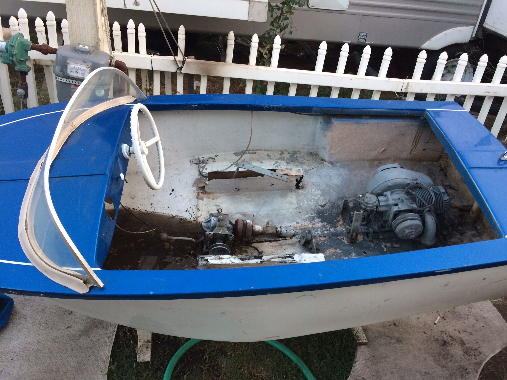 Invader SKI Boat For Sale ZeBoats