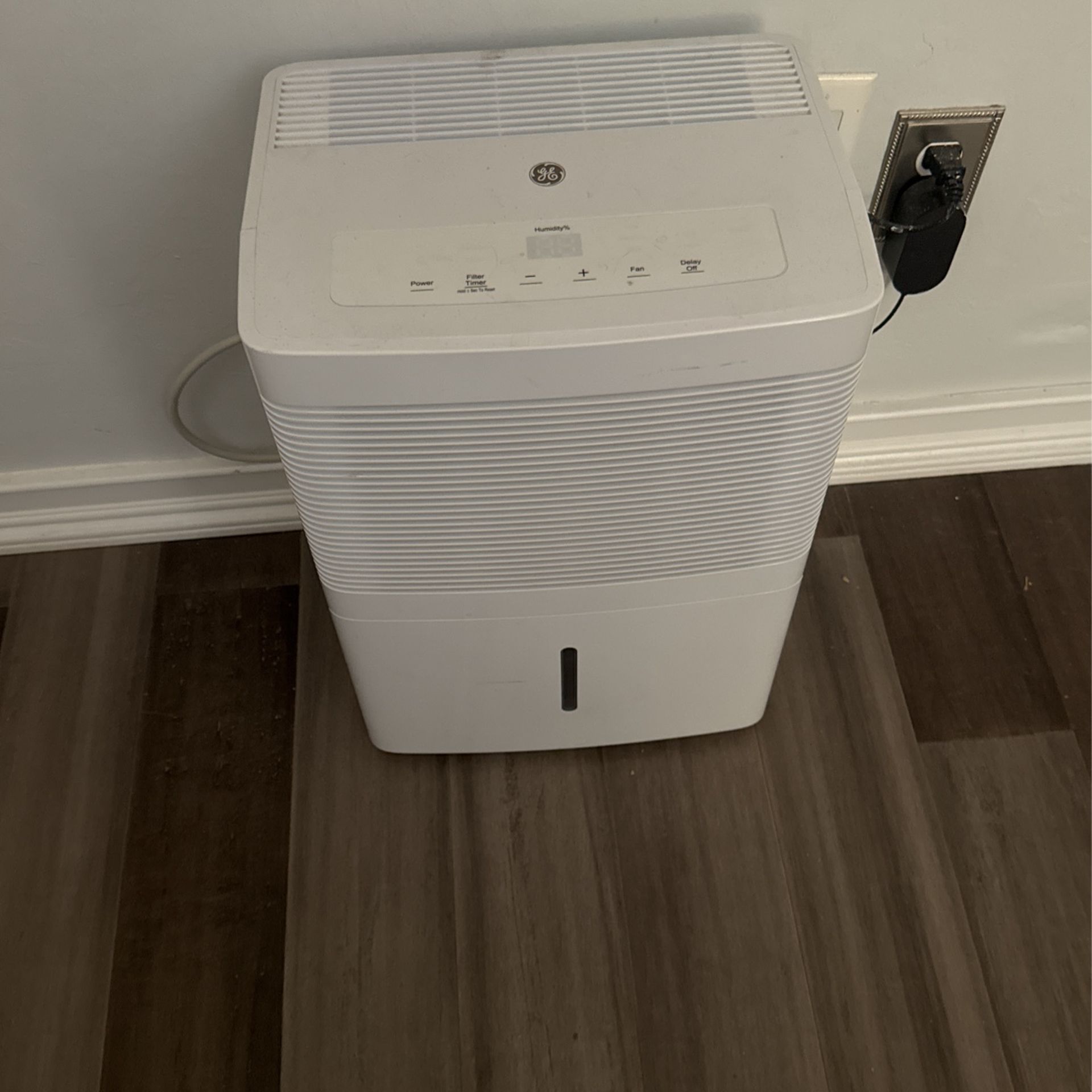 GE  Room Dehumidifier