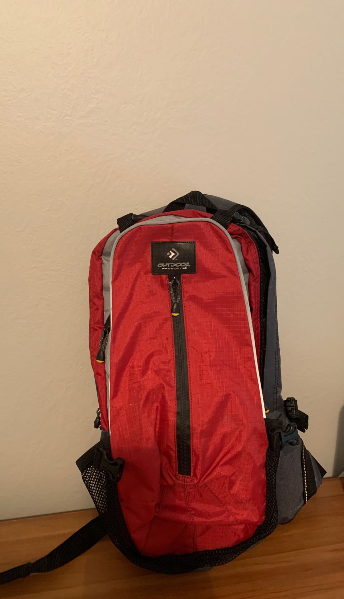 OUTDOOR PRODUCTS HIKING BACKPACK