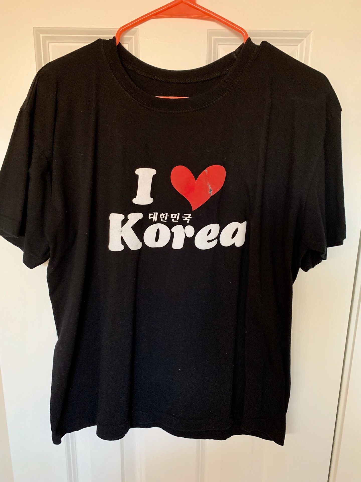 Graphic Tee “I love Korea”