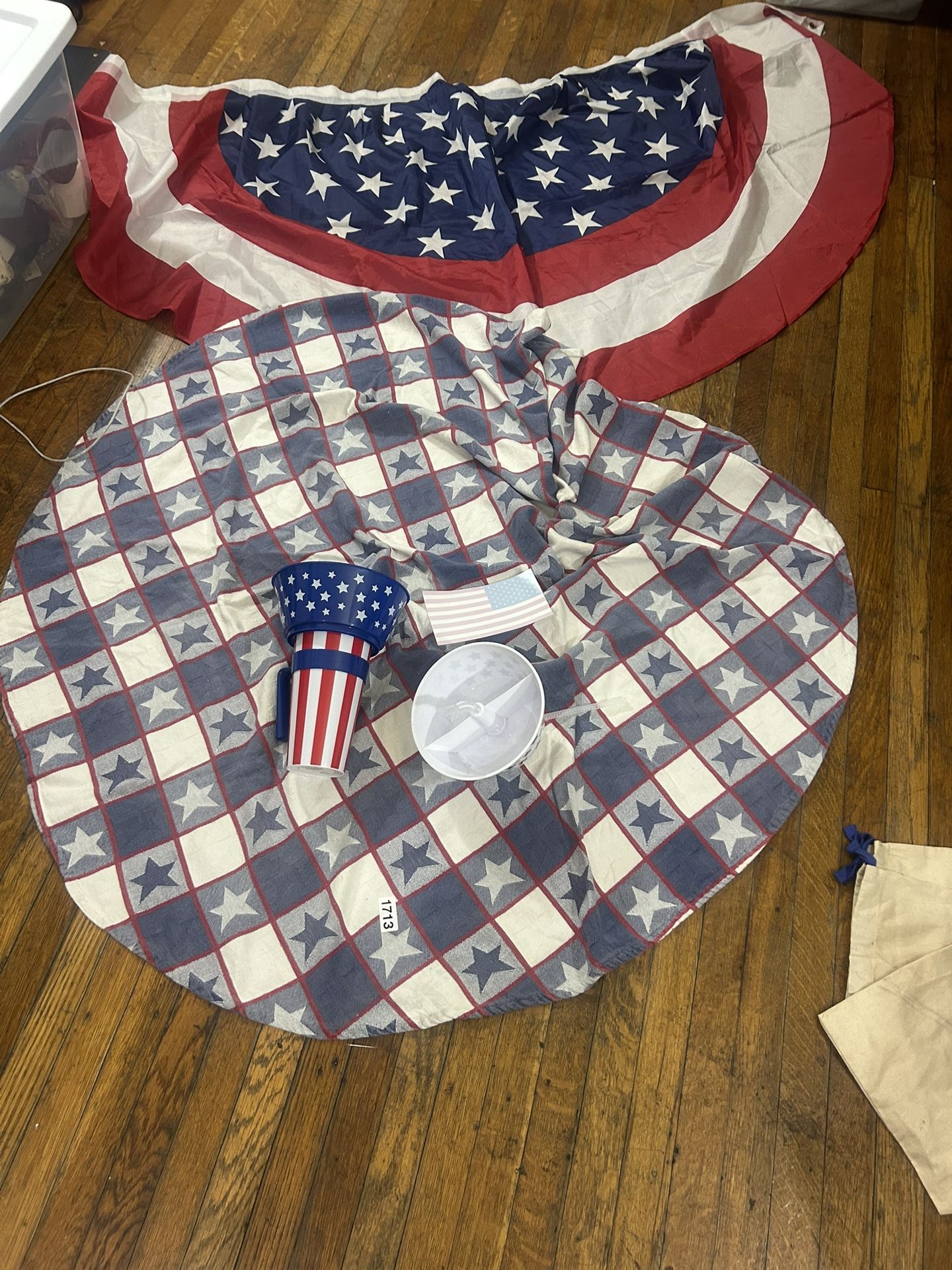 $10 For All  4th July/patriotic Decor:51” Tablecloth, Table Flag & Tumbler Cup