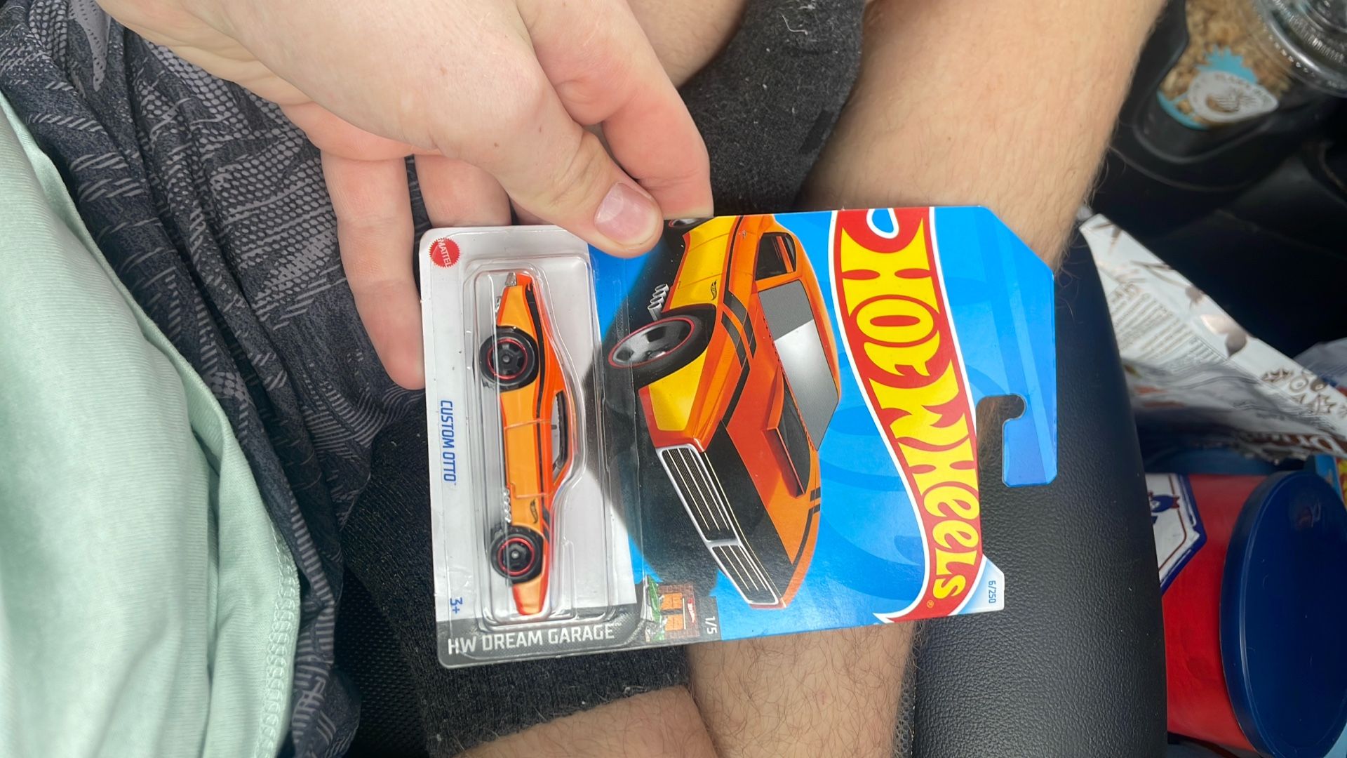 Hot Wheels 6/250 Custom Otto