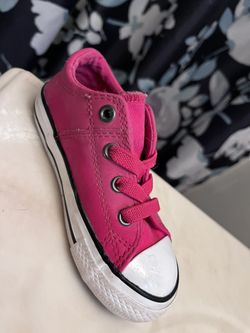 Girls Converse