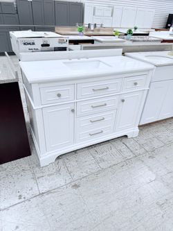 White bathroom vanity 48in