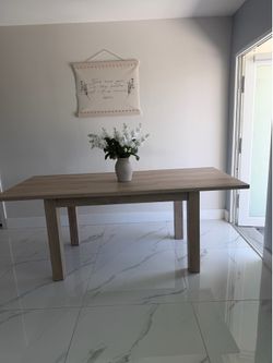New Adjustable Dining Table / Nueva Mesa de comedor adjustable