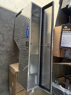 UWS FW-48-DS-P Wheel-Well Standard Profile 3.9 Cu. Ft. Passenger Side Tool Box