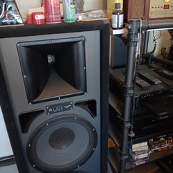 Pro Studio Mac 2 $300