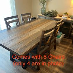 GORGEOUS Dining Table With 6 Chairs