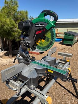 Metabo 12” sliding miter saw with the cart