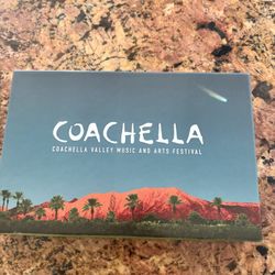 3 DAY WEEKEND 1 COACHELLA WRISTBAND  + SHUTTLE PASS 