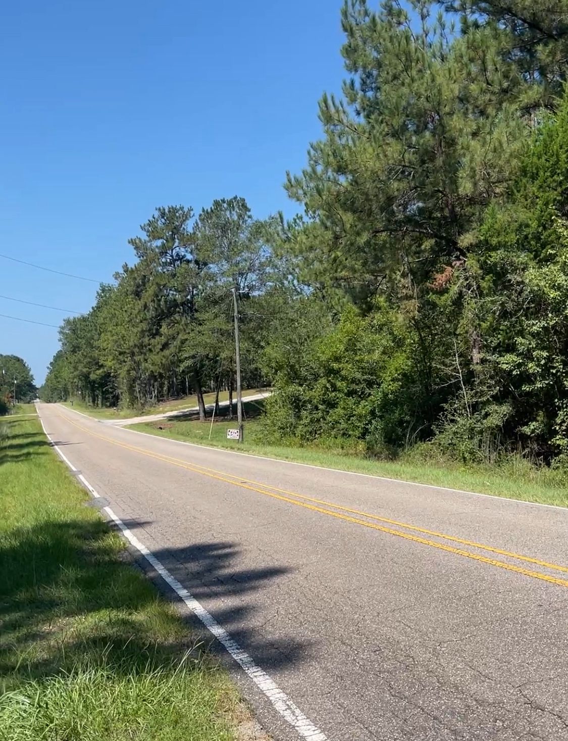 Land For sale - 10 Acres - W McHenry Rd, McHenry MS