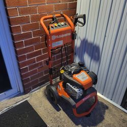 Gas Powered Preasure Washer