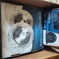 2003 Infiniti M45 rotors and ceramic brake pads kit 