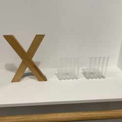 IKEA Bookends – 3-Piece Set – Wooden X & Clear Zig-Zag Accordion