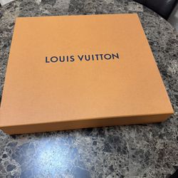 Authentic Louis Vuitton NEVER.FULL TOTE NEW