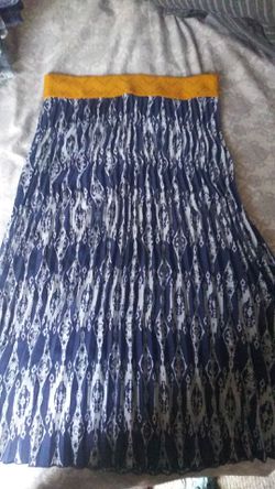 Lula Roe skirt and following pictures are misc. brand and size dresses. All $3 each
