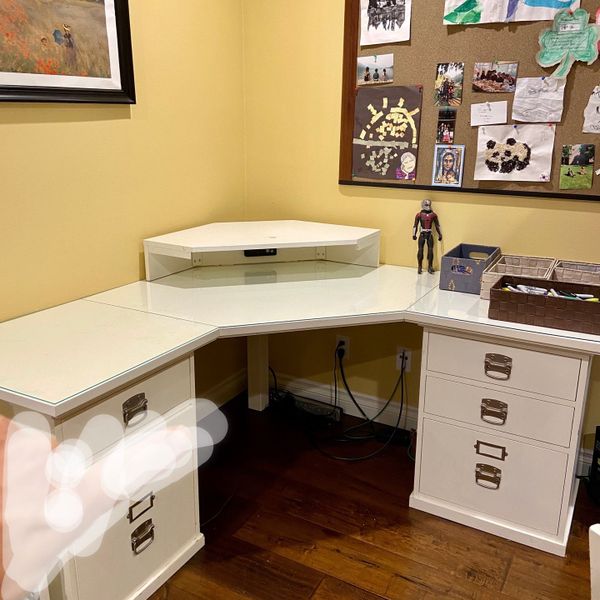 Pottery Barn White Bedford Corner Desk With Desktop Corner Accessory