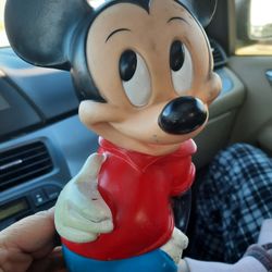 MICKEY MOUSE AND DONALD DUCK DISNEY CHARACTER BANKS