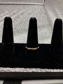 USED 14 KT WEDDING BAND 