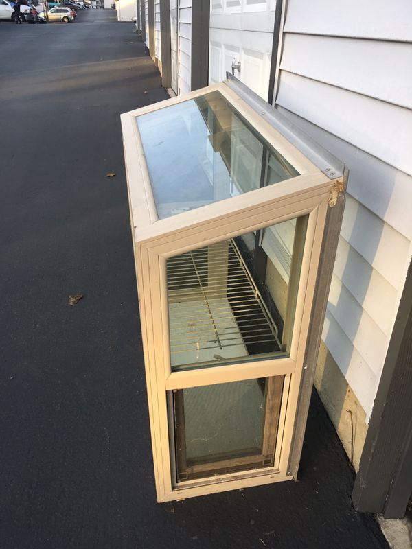 Kitchen bay window for Sale in Renton, WA OfferUp