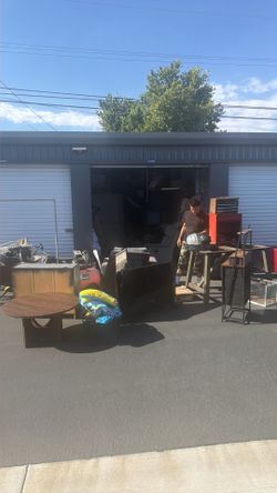 Storage unit