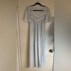 MISS ELAINE Vintage Robin's Egg Blue Sheer Nylon Nightgown Size M