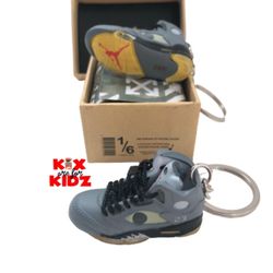 Jordan 5 Retro Black Off White 3D Mini Sneaker Keychain