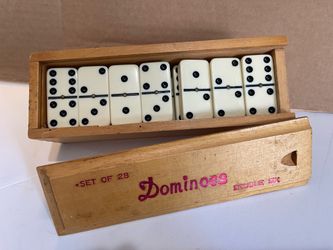Vintage Dominoes Set, Set Of 28 Double Six
