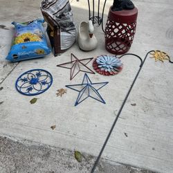 Garden Decor 