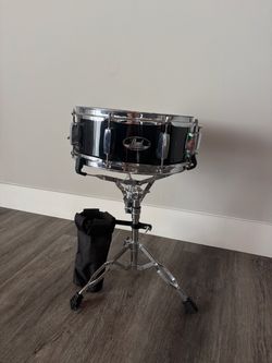 Pearl Roadshow Snare Drum